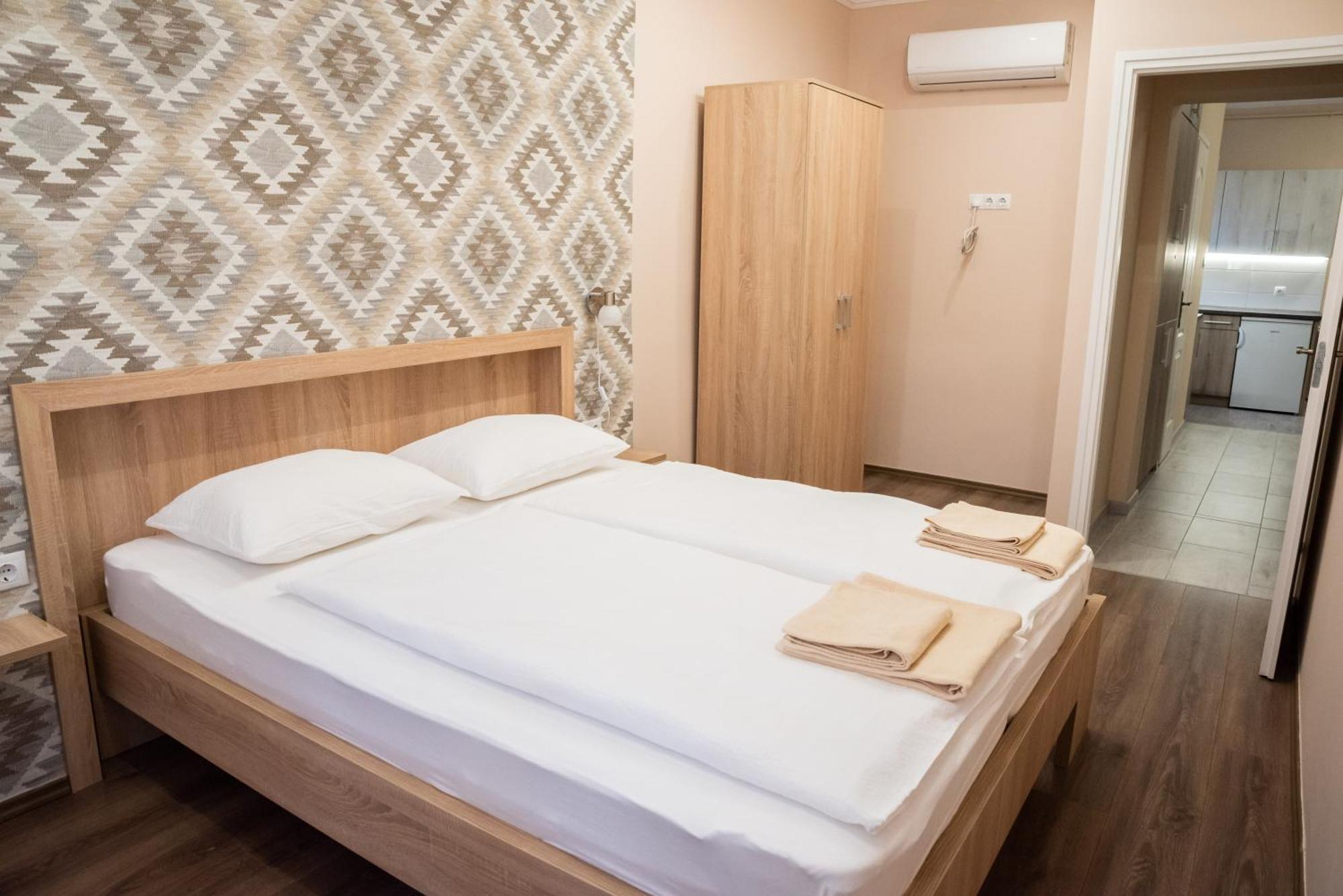 Gesztenye Apartman Makó Exterior foto