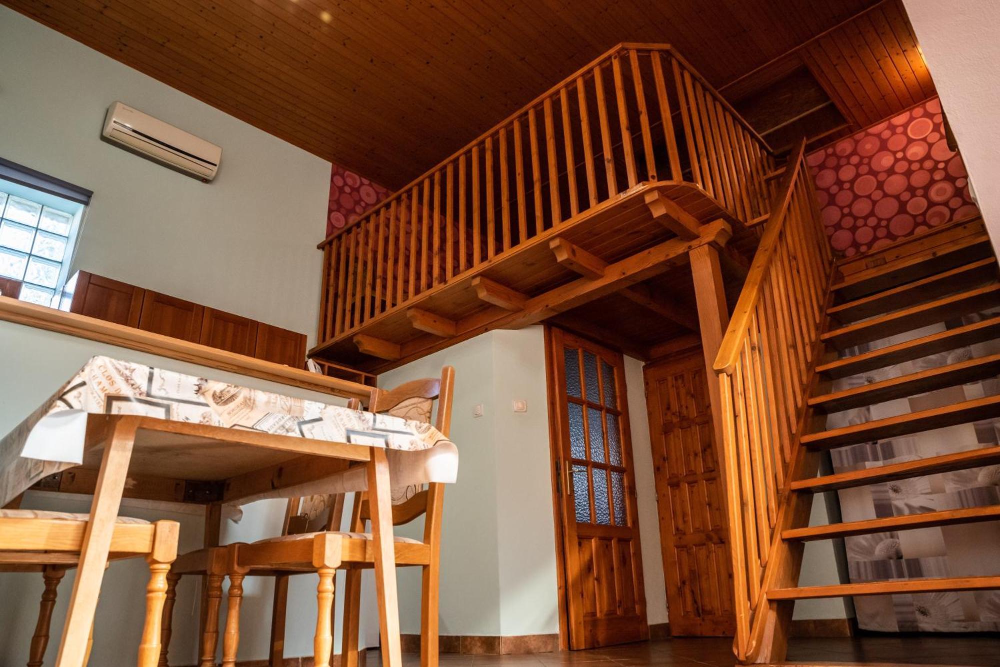 Gesztenye Apartman Makó Exterior foto